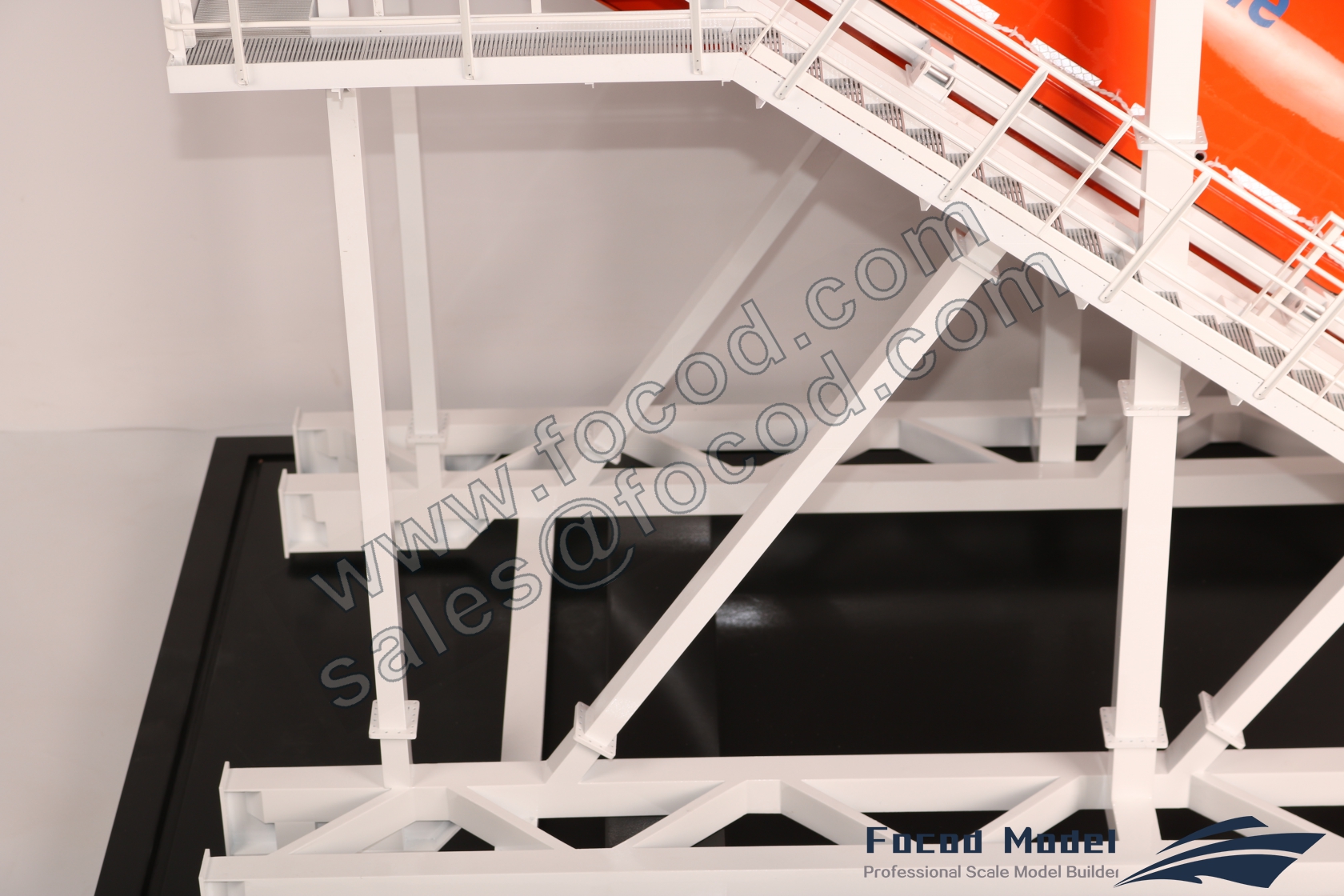 customized model of Free Fall Liftboat with davit